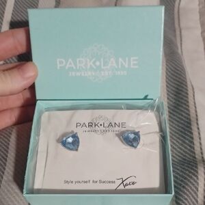 Park Lane Sapphire Blue Bonnet Studs